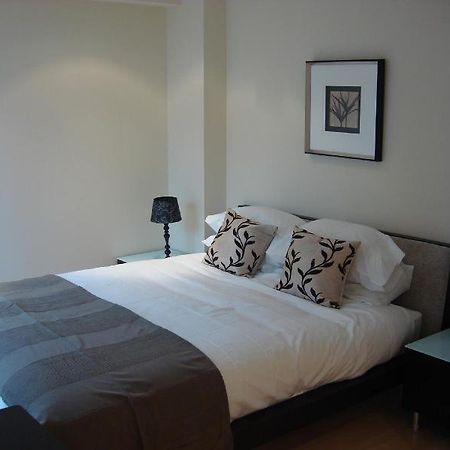 Luxurious Sir John Lyon Serviced Apartment London Eksteriør billede